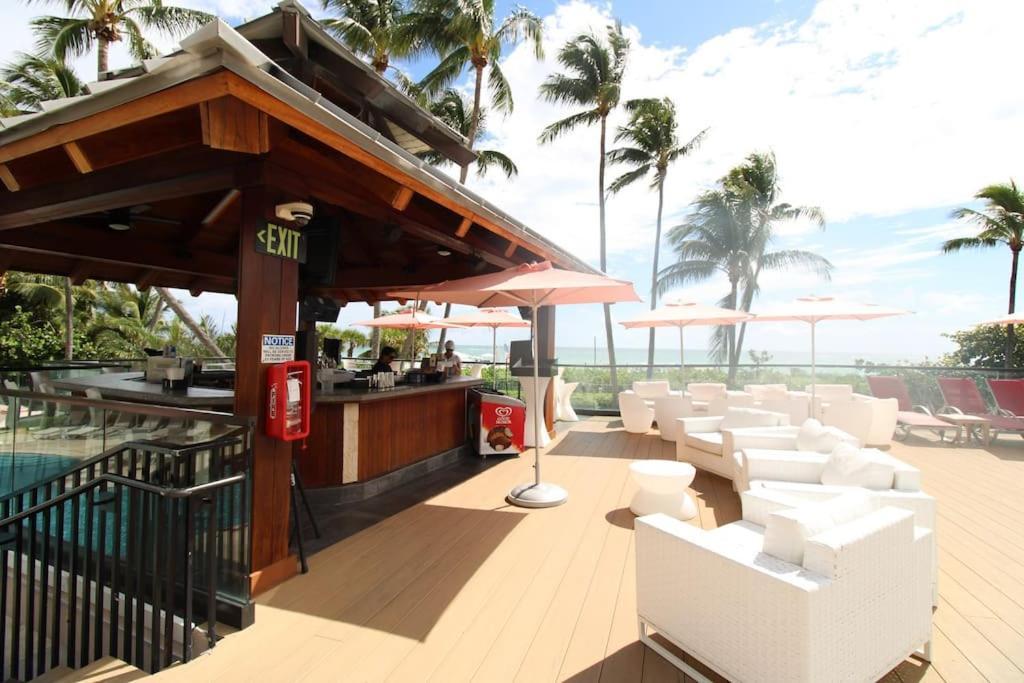 Alexander 511 Beachfront Condo With 2 Pools, Direct Beach Access, Sauna, Tikki Bar Miami Beach Exterior photo